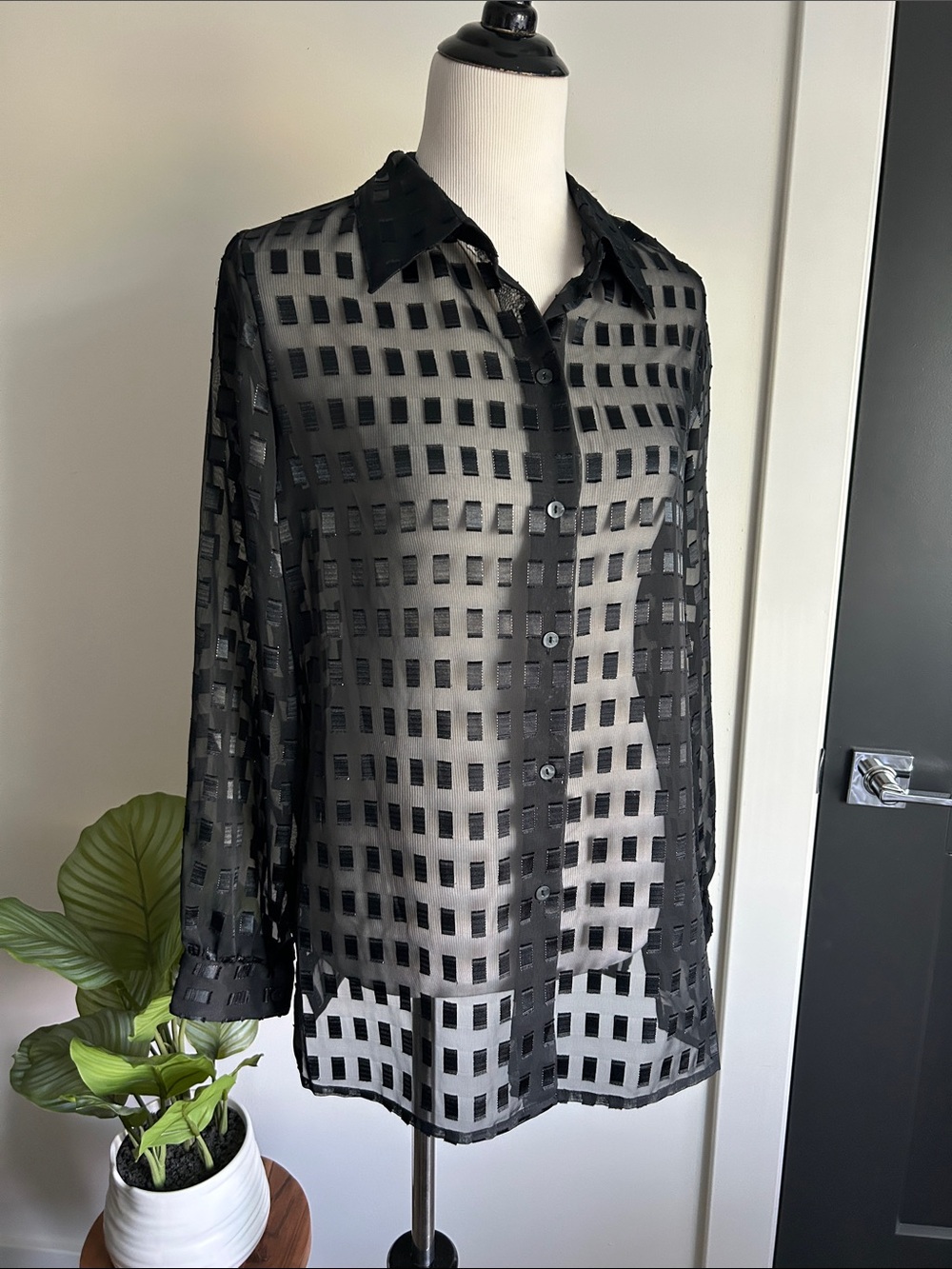 Voir M Black Sheer Grid-Pattern Button-Up Shirt tunic length blouse